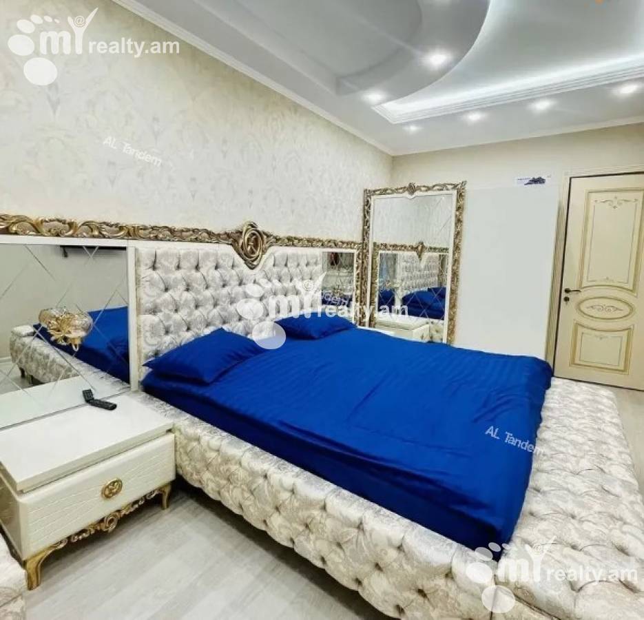 3 bedroom apartment for sale Rostom St, Center Yerevan, 125125