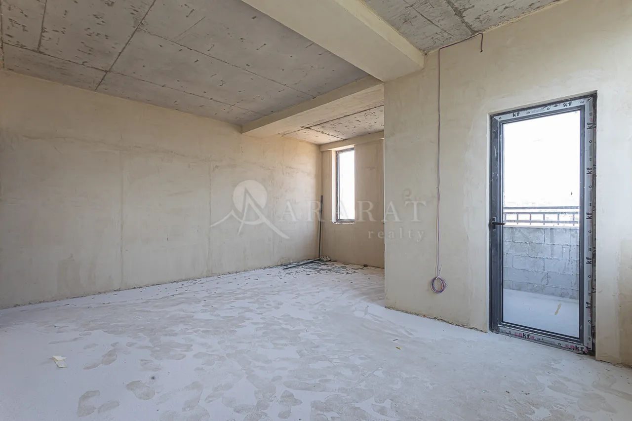 3 bedroom apartment for sale Tsovakal Isakov Ave, Center Yerevan, 157223
