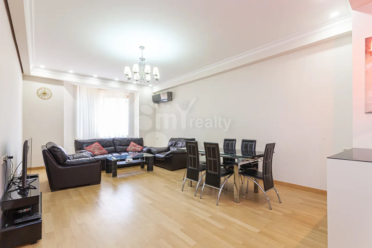 3 bedroom apartment for sale خیابان آرام, مرکز شهر ایروان, 157332