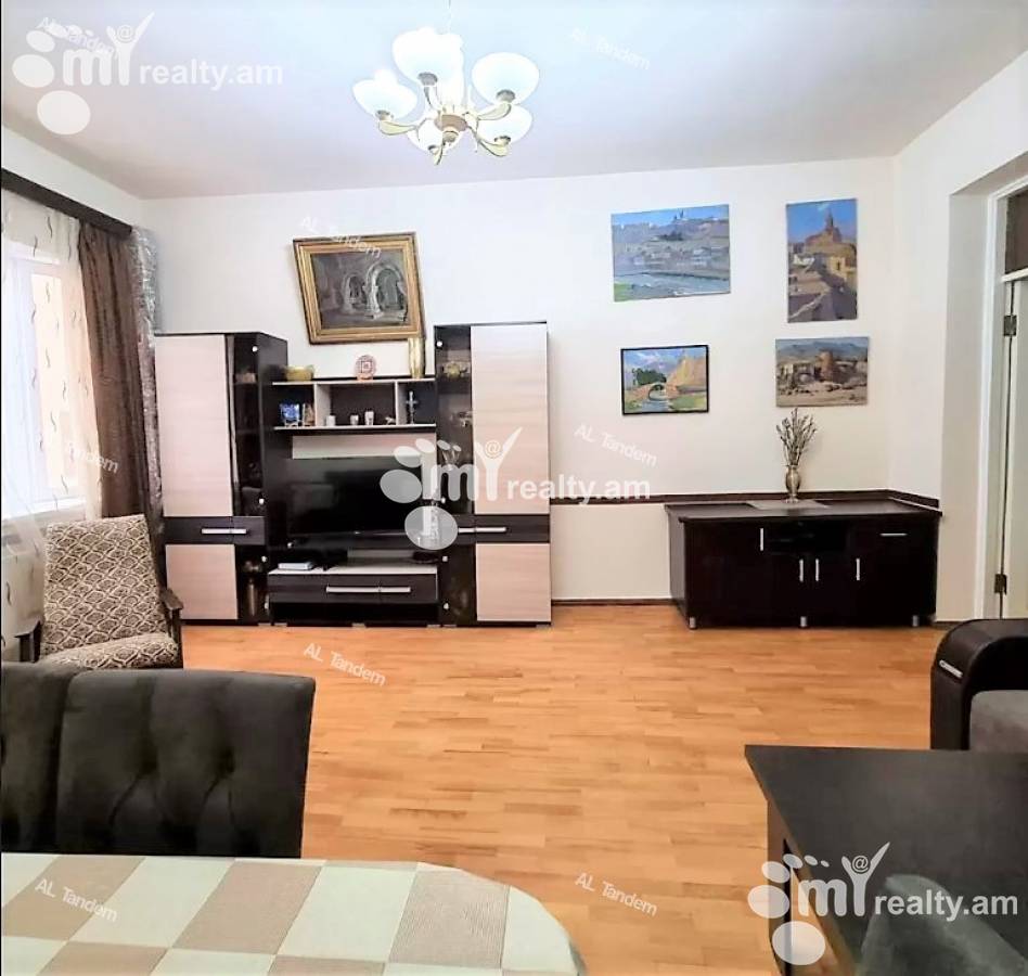 3 սենյականոց բնակարան  Ամիրյան փող, Կենտրոն Երևան, 125799