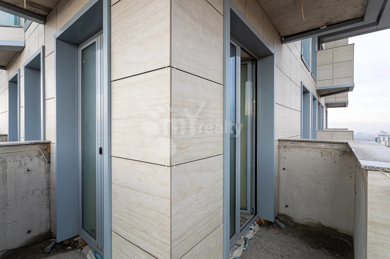 5 bedroom apartment for sale Gyulbenkyan St, Arabkir Yerevan, 159417