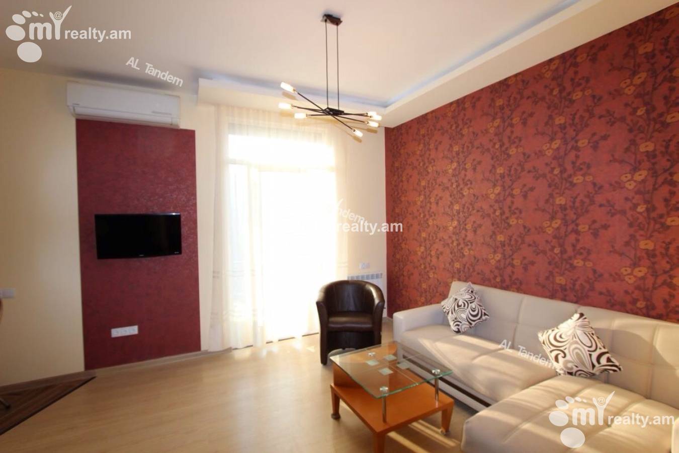 3 bedroom apartment for rent (خیابان باقرامیان (کِنترون, مرکز شهر ایروان, 136220