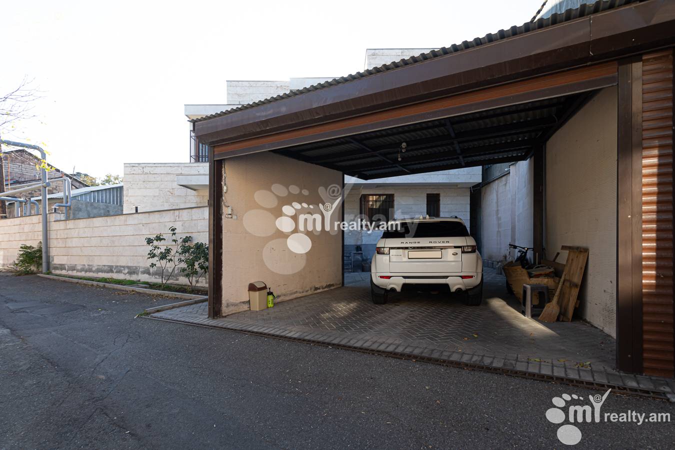 House for sale Lusinyants street, Center Yerevan, 157170