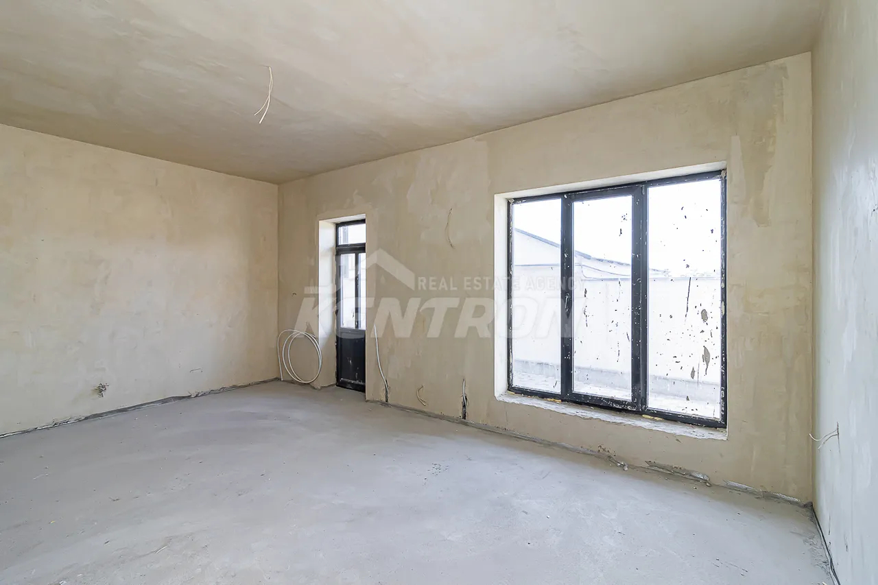 Առանձնատուն  կառուցապատողից Գ 1 թաղ., Աջափնյակ Երևան, 158092