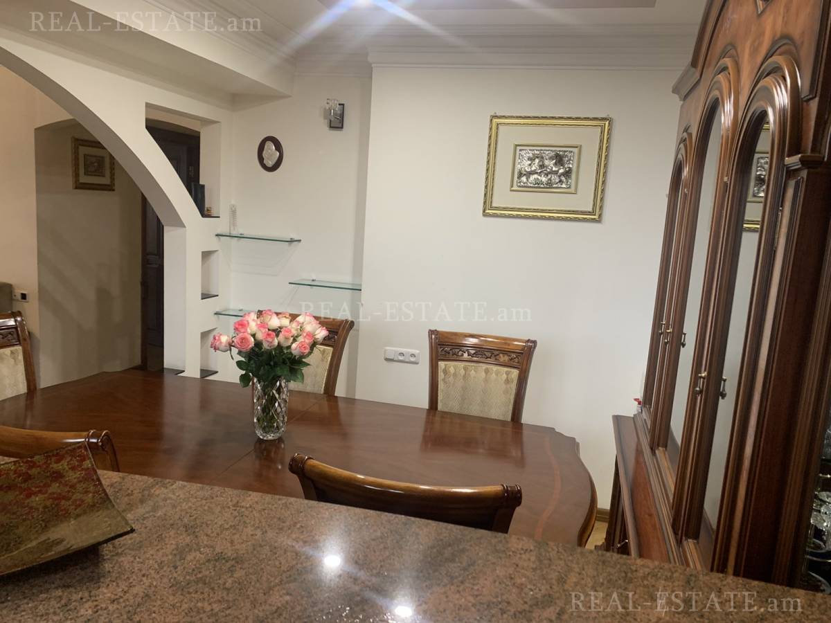 Купить 4 комнатную квартиру Гулакян ул, Арабкир Ереван, 133258