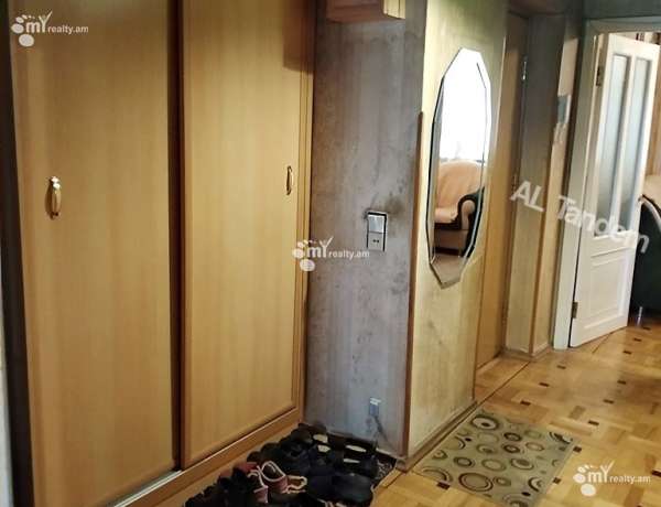 3-senyakanoc-bnakaran-vacharq-Yerevan-Arabkir