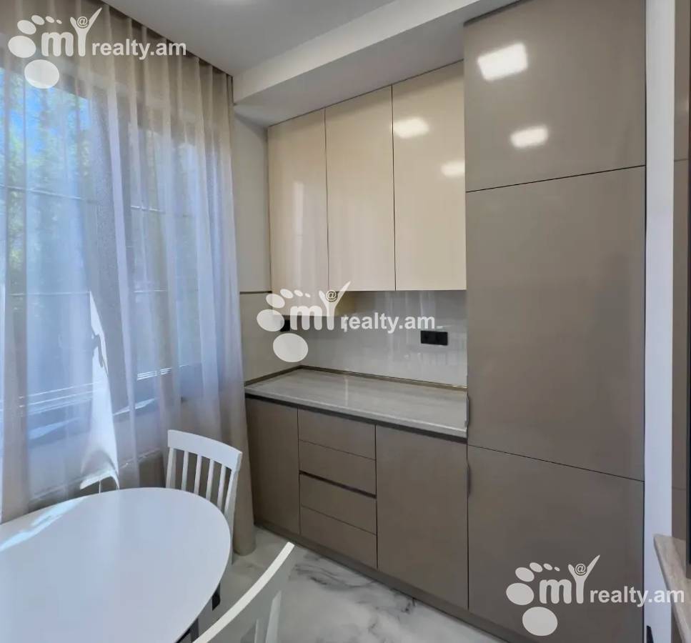 4 bedroom apartment for sale A. Khachatrian St, Arabkir Yerevan, 160281