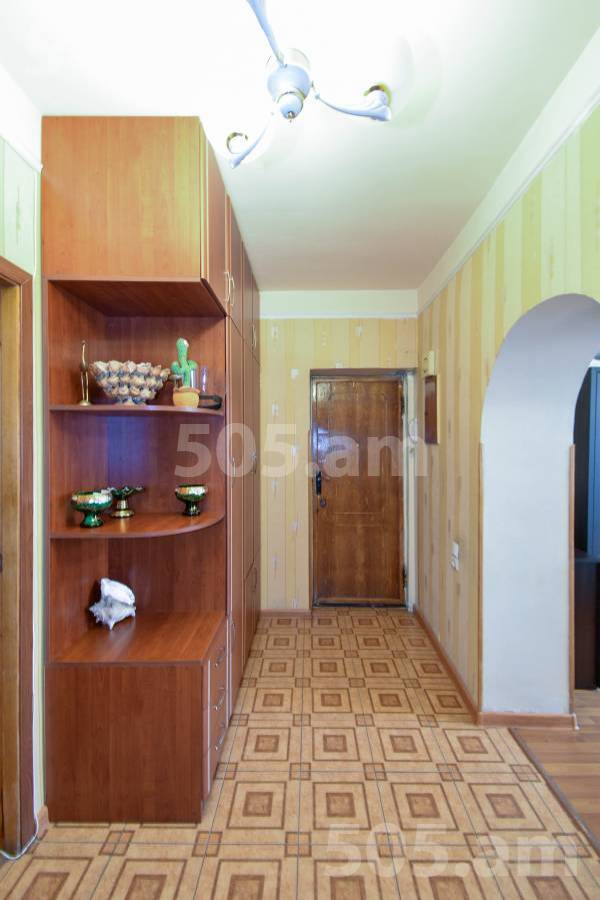 4 սենյականոց բնակարան  Քաջազնունու փող, Կենտրոն Երևան, 150829