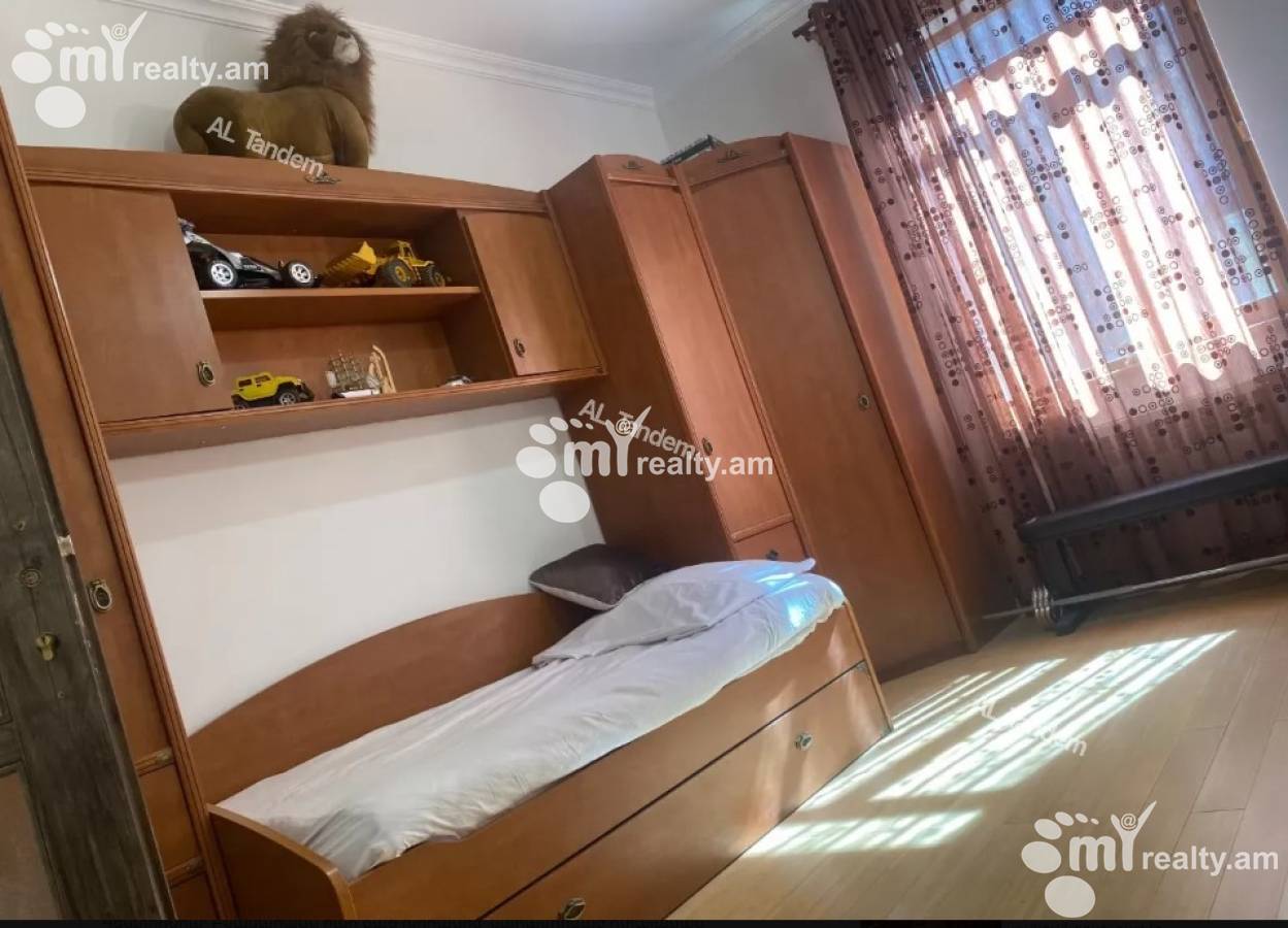 4 bedroom apartment for sale Tumanyan St, Center Yerevan, 158598