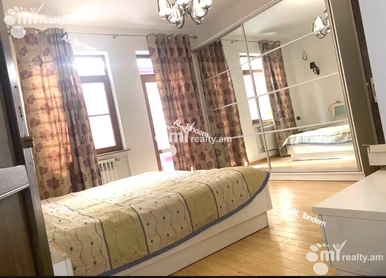 4 bedroom apartment for sale Tumanyan St, Center Yerevan, 158598
