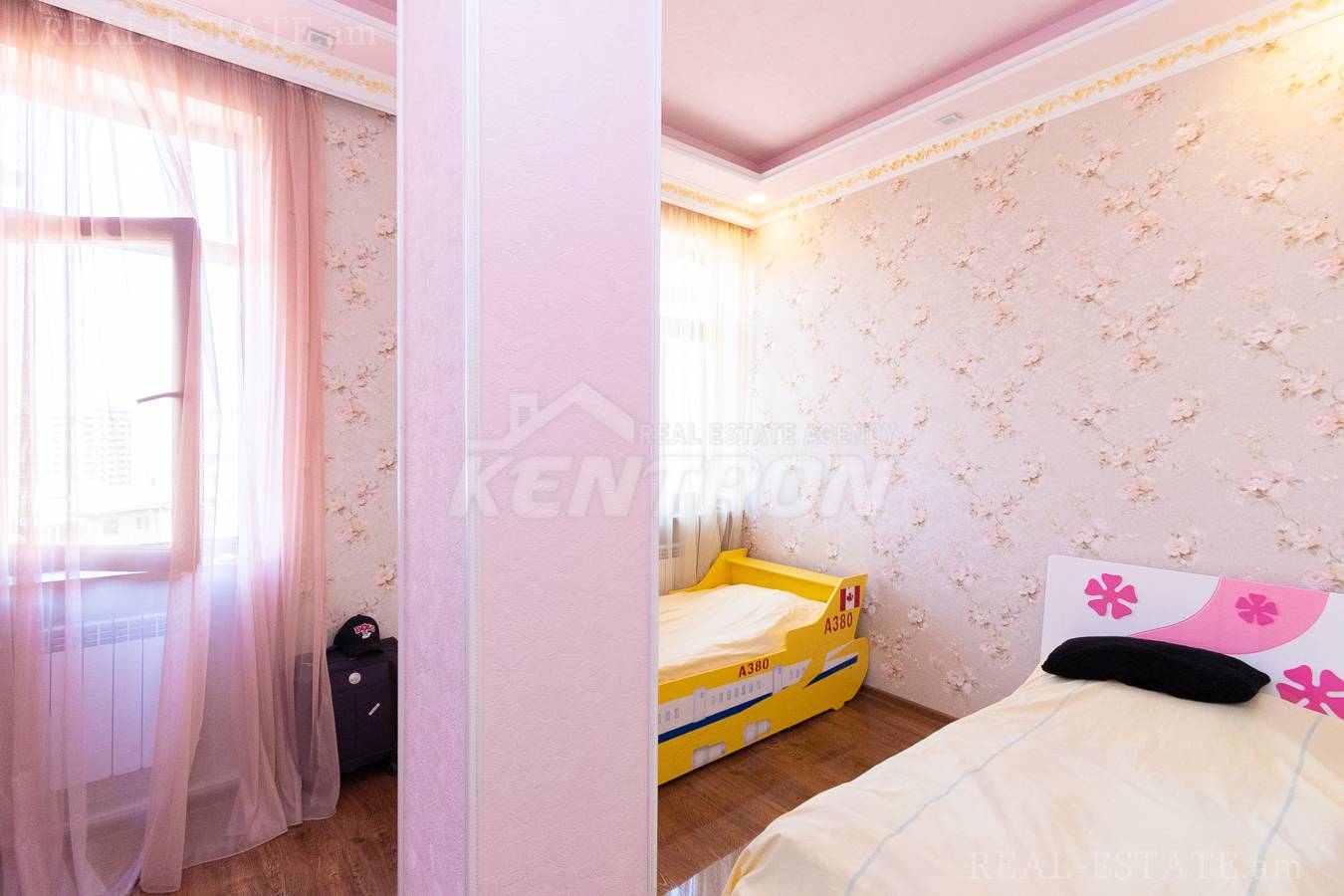 3 սենյականոց բնակարան  Մոլդովական փող, Նոր Նորք Երևան, 137933