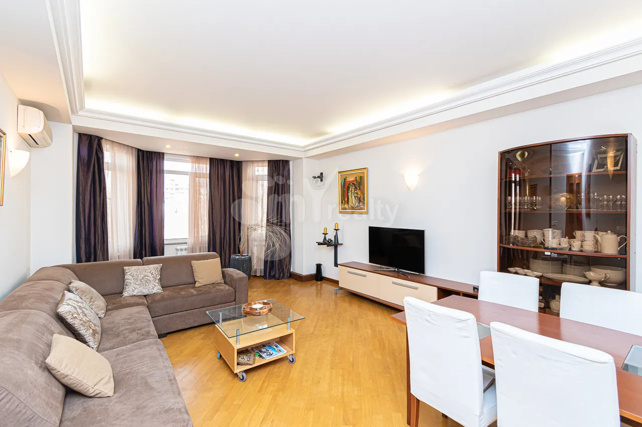 5 bedroom apartment for rent A.Manukyan St, Center Yerevan, 161632