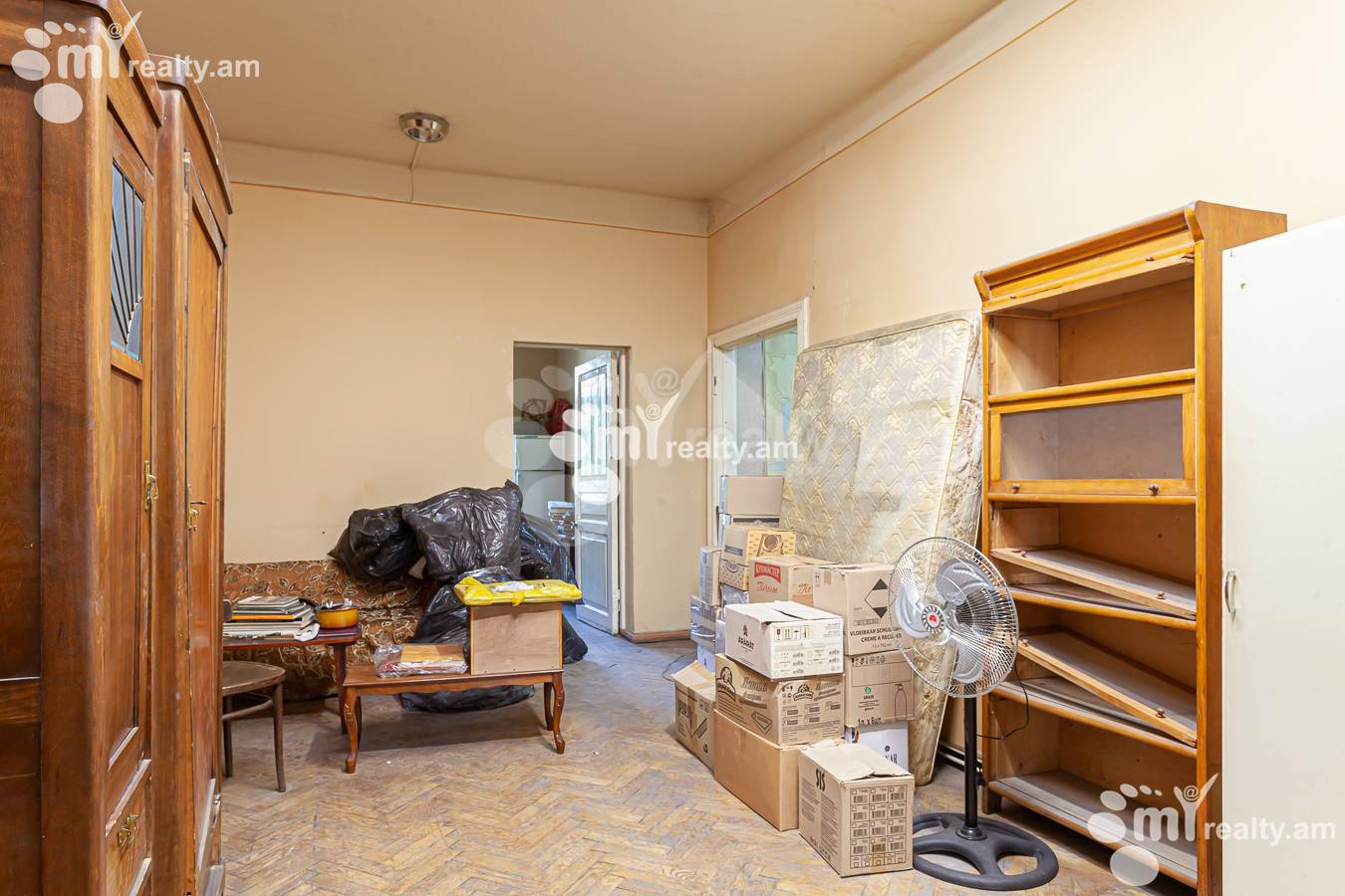 4 bedroom apartment for sale Mashtots Ave, Center Yerevan, 155746
