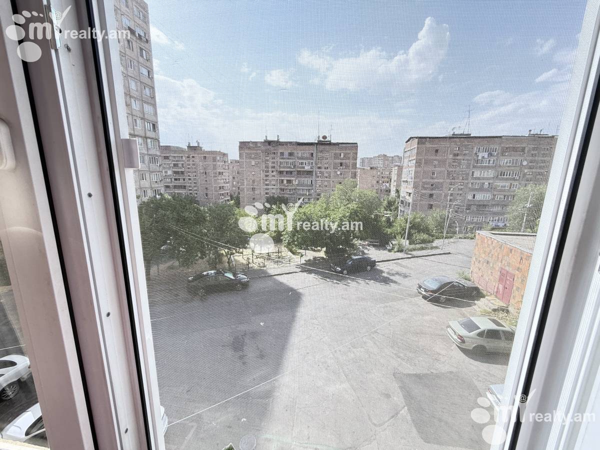 3 սենյականոց բնակարան  Չարենցի թաղ, Ավան Երևան, 155967