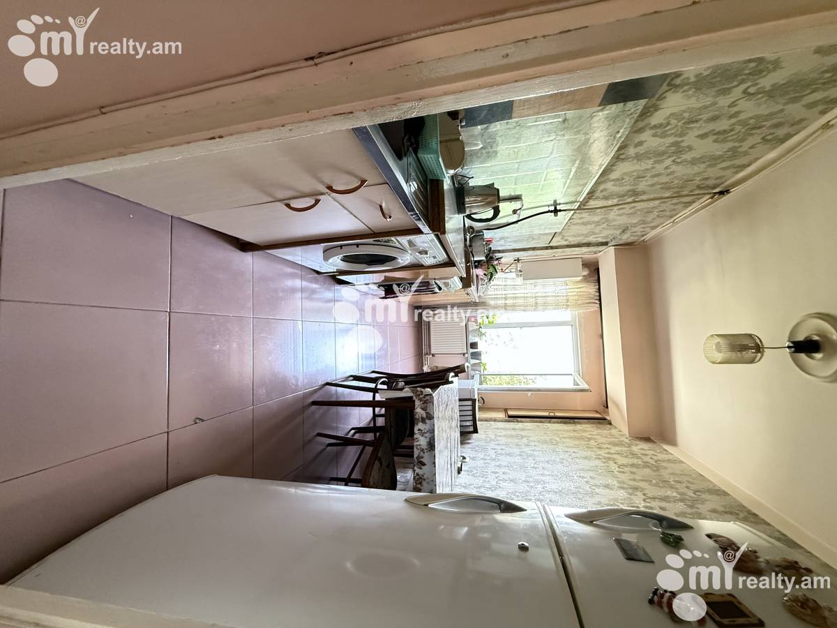 3 սենյականոց բնակարան  Չարենցի թաղ, Ավան Երևան, 155967