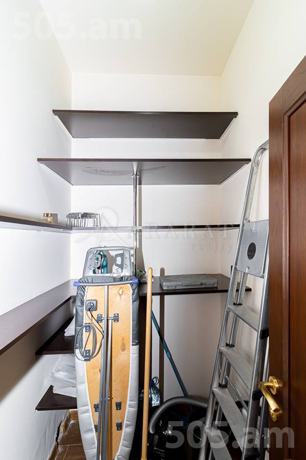 4 bedroom apartment for sale Aram St, Center Yerevan, 154641