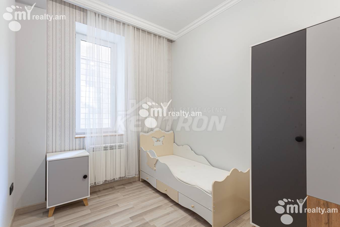 4 սենյականոց բնակարան  Լենինգրադյան փող, Աջափնյակ Երևան, 155470