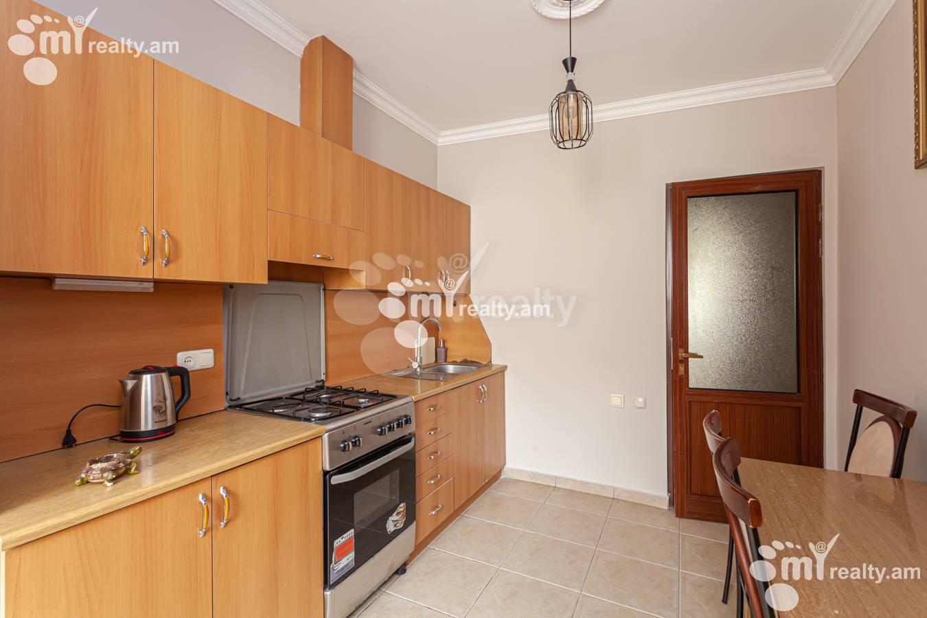 2 սենյականոց բնակարան  Նալբանդյան փող, Կենտրոն Երևան, 151701