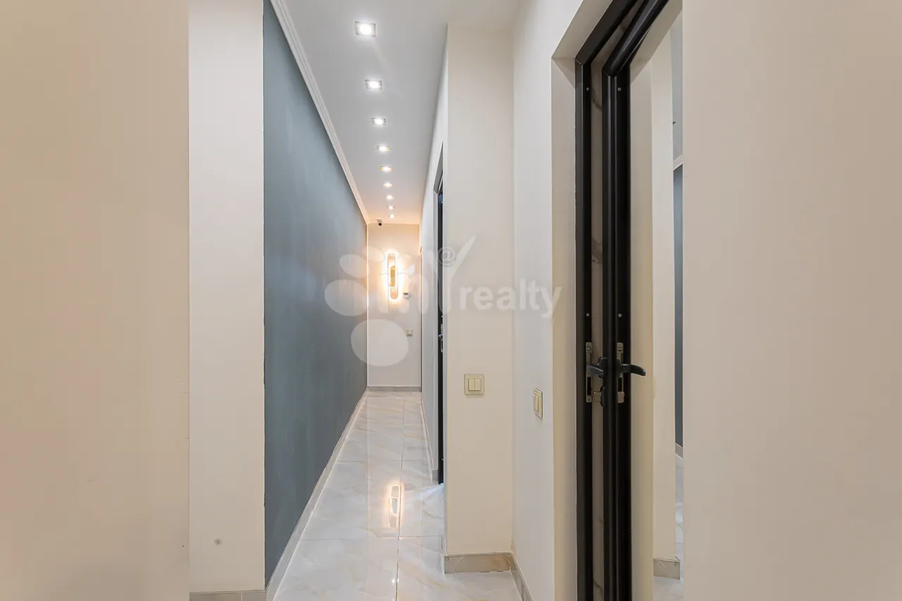 Commercial property for sale Tumanyan St, Center Yerevan, 157385