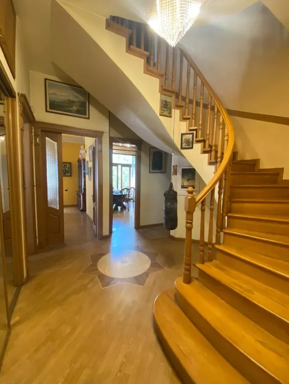 5 bedroom apartment for sale Mashtots Ave, Center Yerevan, 159817