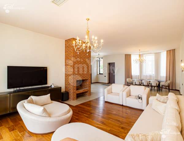 arandznatun-vacharq-Yerevan-Nor-Norq