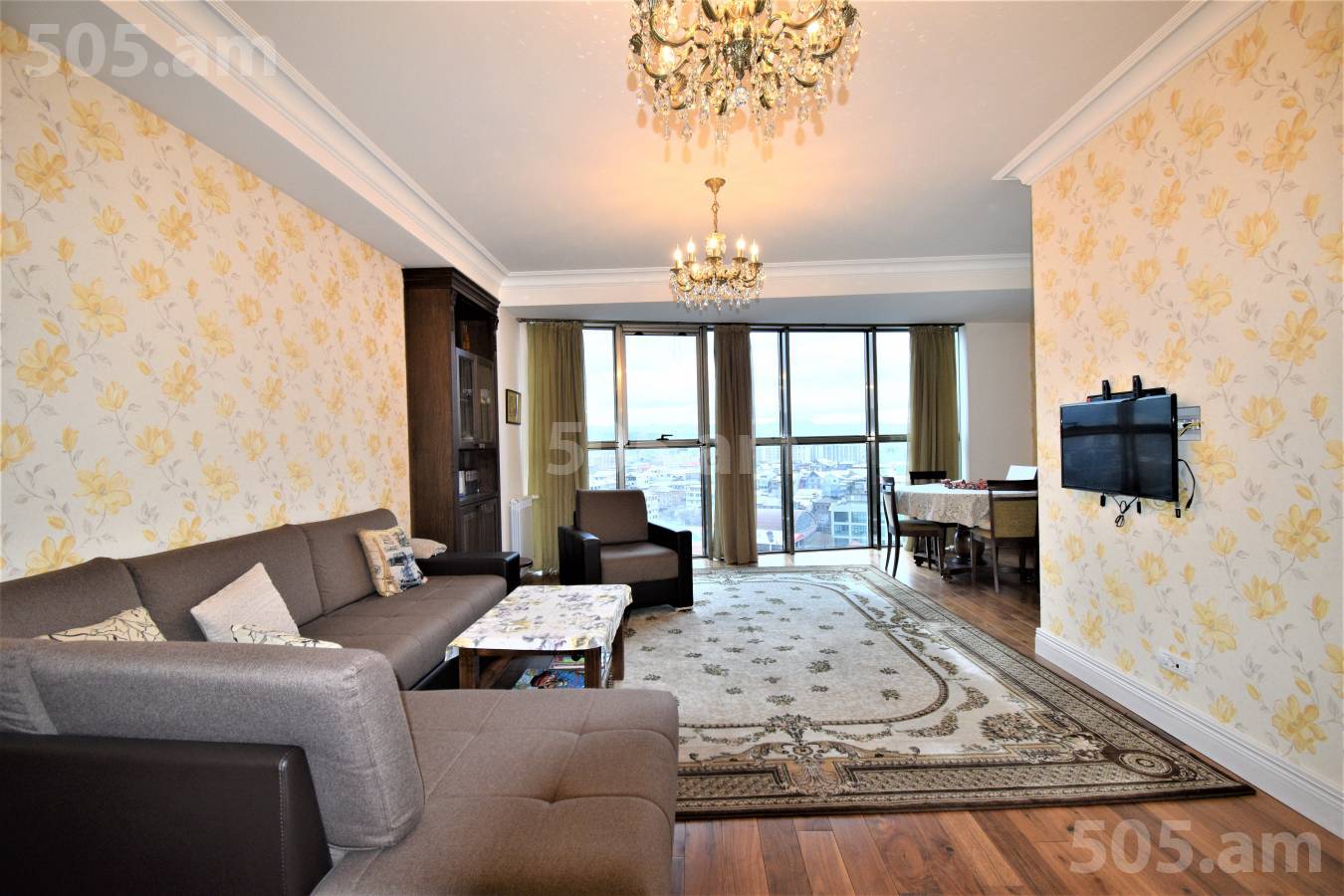 Купить 4 комнатную квартиру Цицернакаберд шоссе, Центр Ереван, 119472