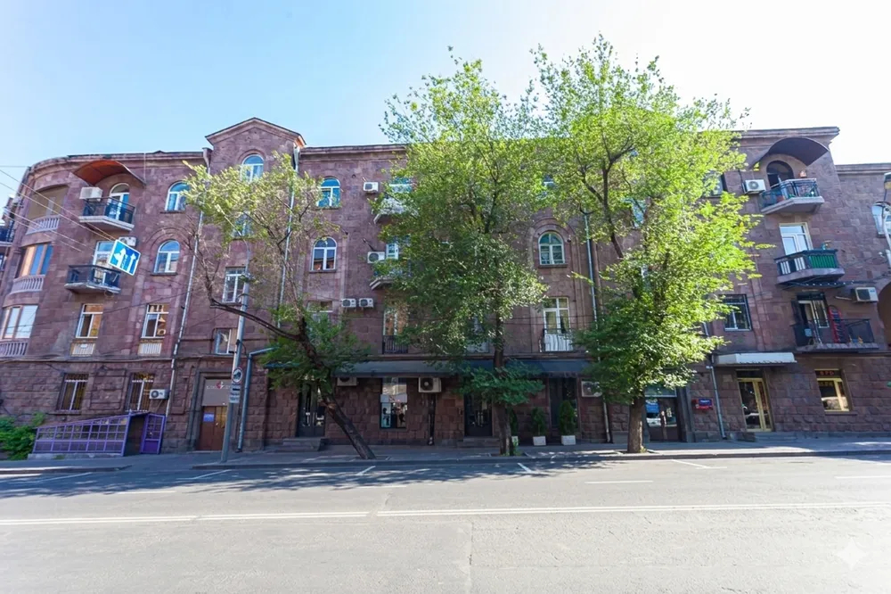 2-bedroom/apartment-for-sale/Paronyan+St/Center/Yerevan