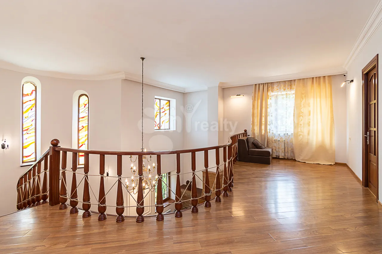 House for sale Pahlavunyats st, Tsaghkadzor Kotajk, 160992