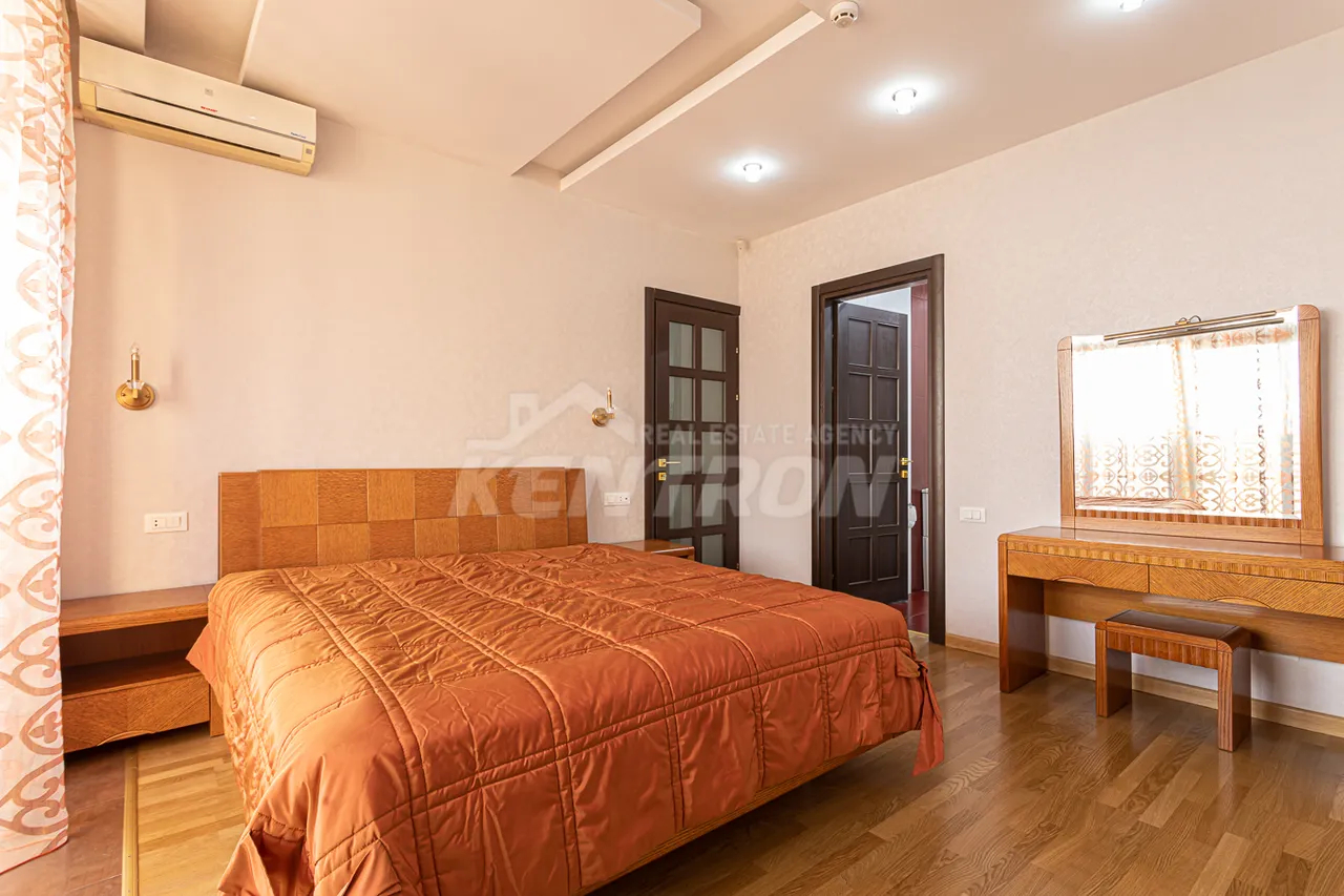 4 bedroom apartment for rent (خیابان باقرامیان (عربکیر, عربگیر ایروان, 158370