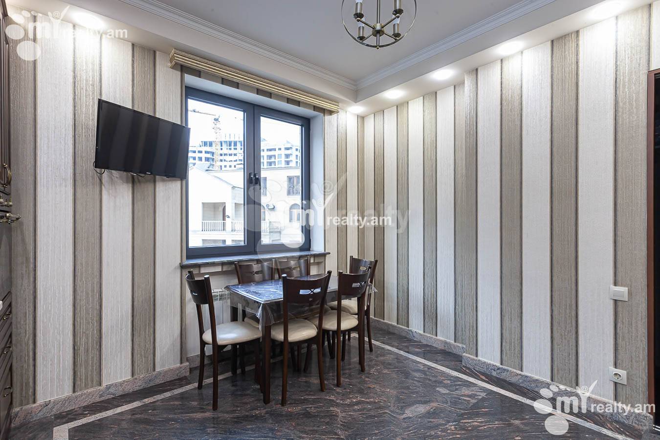 3 bedroom apartment for sale Antarayin St, Center Yerevan, 155932