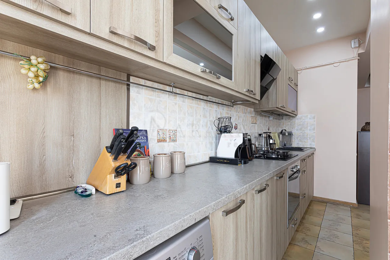 3 bedroom apartment for rent D. Demirchyan St, Center Yerevan, 158776