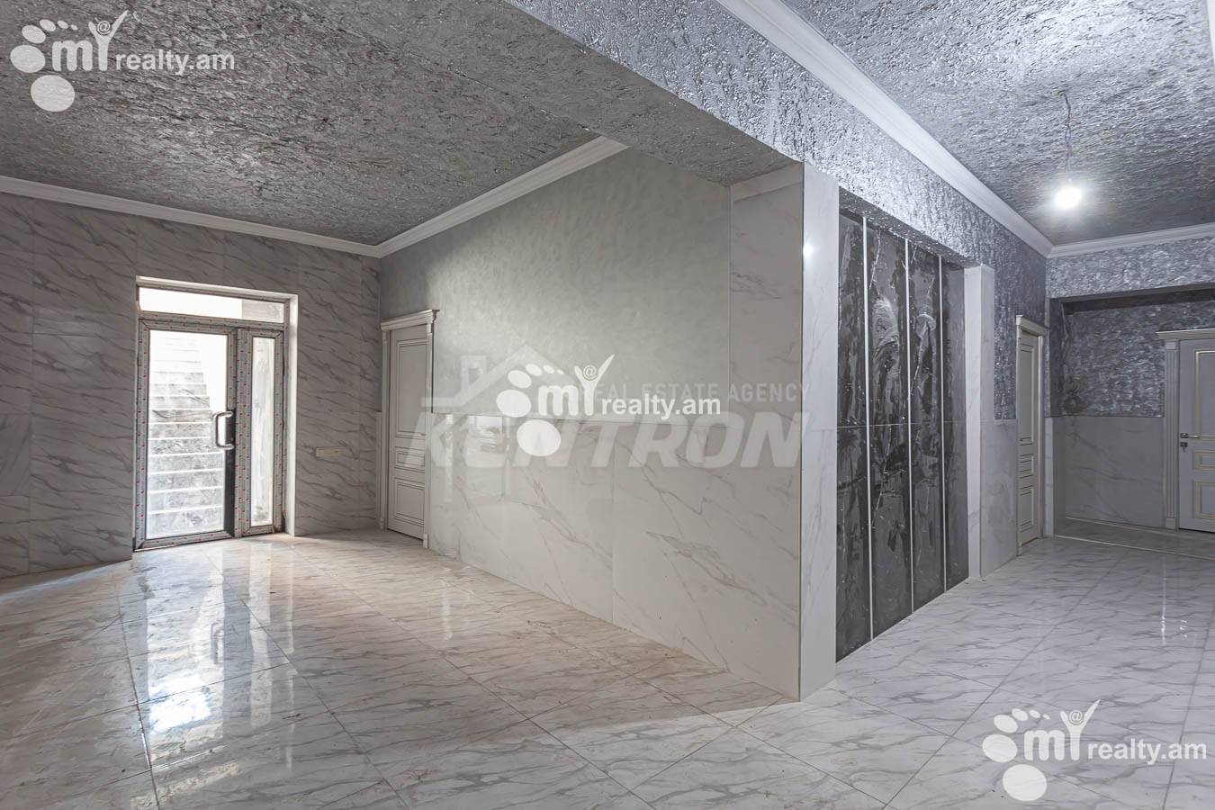 Снять коммерческoе помещение Терян ул, Центр Ереван, 153518