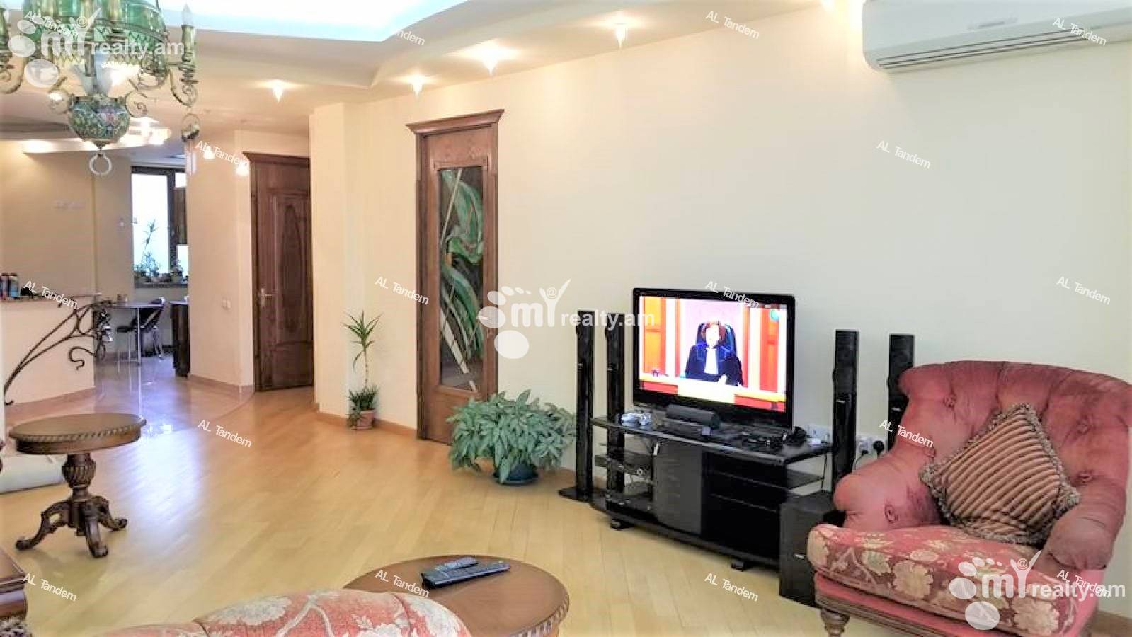 4 bedroom apartment for sale Aygedzor St, Arabkir Yerevan, 124857