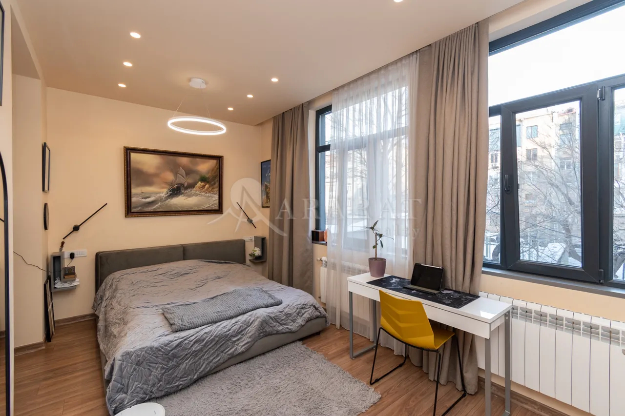 3 սենյականոց բնակարան  Բաղրամյան պող(Կենտրոն), Կենտրոն Երևան, 158737