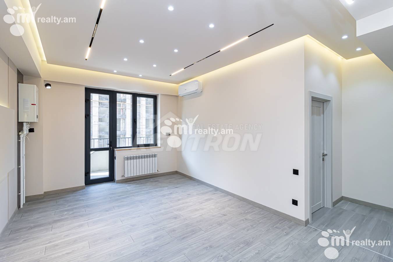 3 bedroom apartment for sale Antarayin St, Center Yerevan, 153925