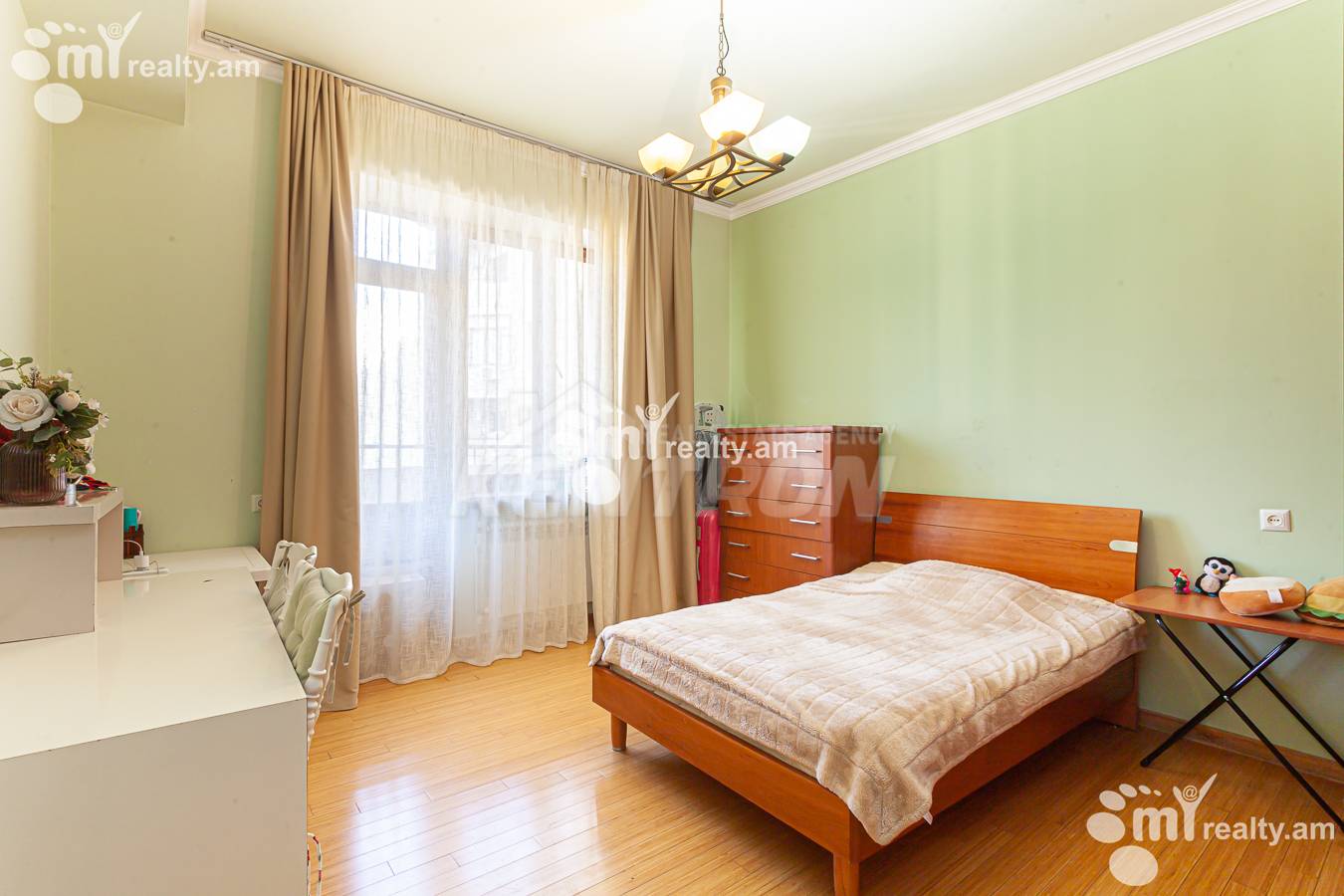 5 սենյականոց բնակարան  Արգիշտի փող, Կենտրոն Երևան, 154751