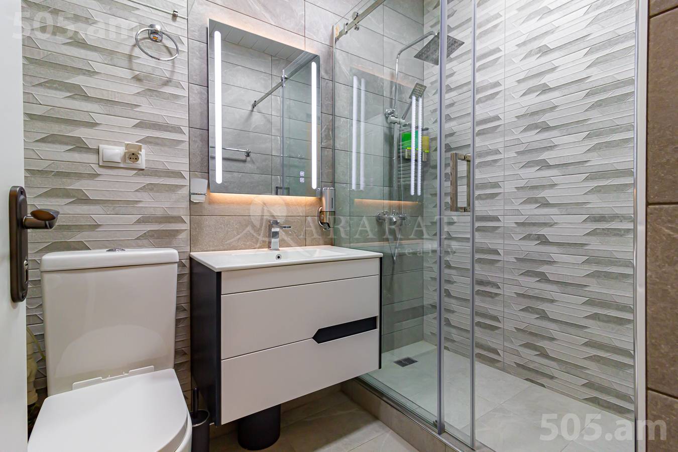 2 սենյականոց բնակարան  Արգիշտի փող, Կենտրոն Երևան, 151035