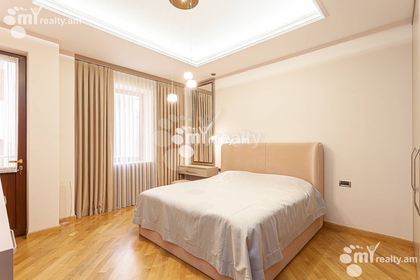 Купить 4 комнатную квартиру Пушкин ул, Центр Ереван, 145795