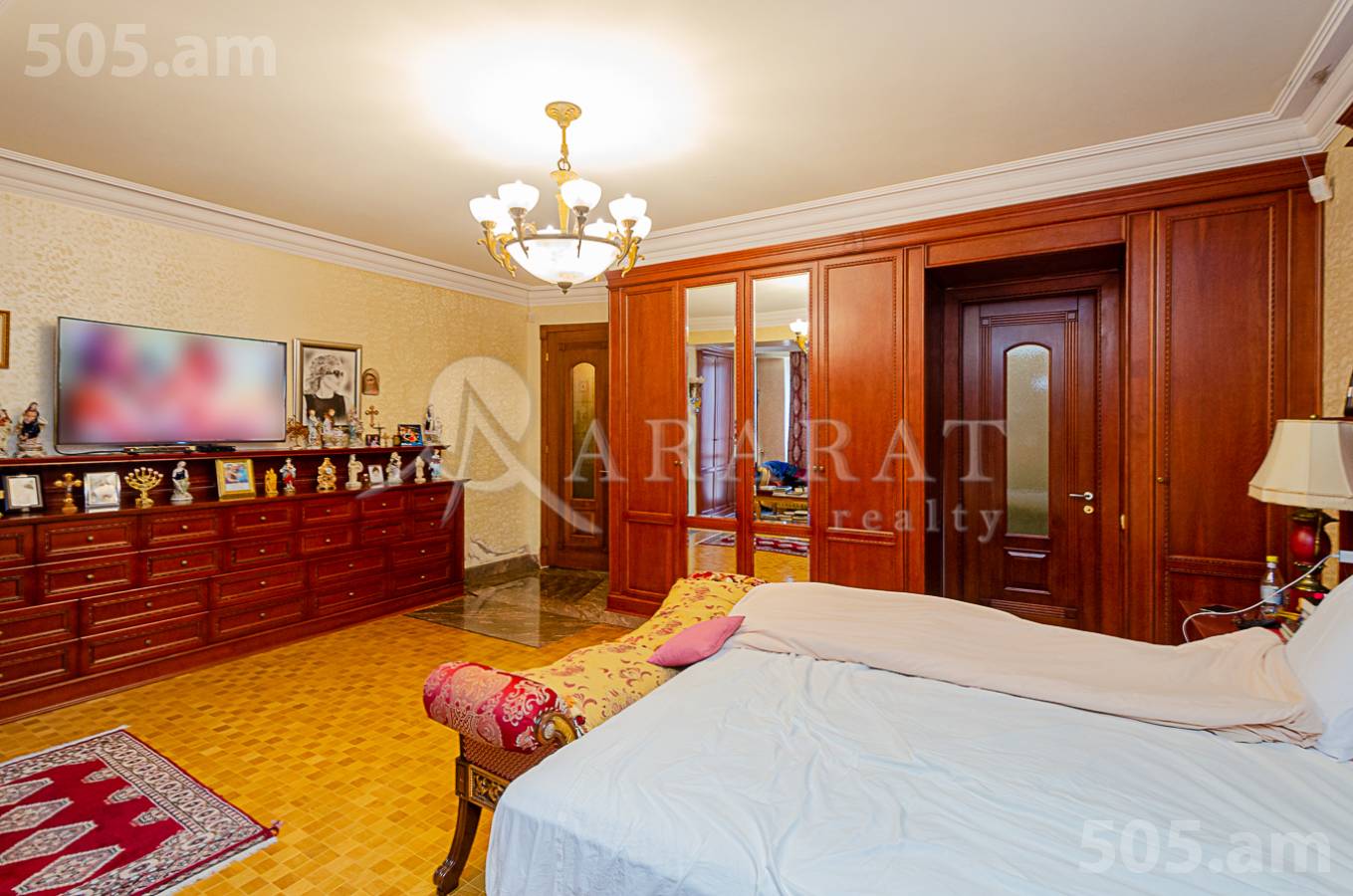 Купить 3 комнатную квартиру Северный пр, Центр Ереван, 149307