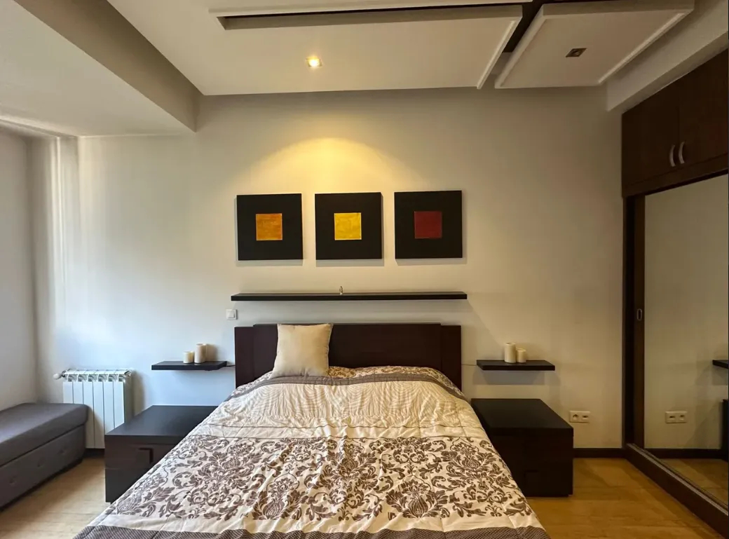 3 bedroom apartment for rent Antarayin St, Center Yerevan, 160318