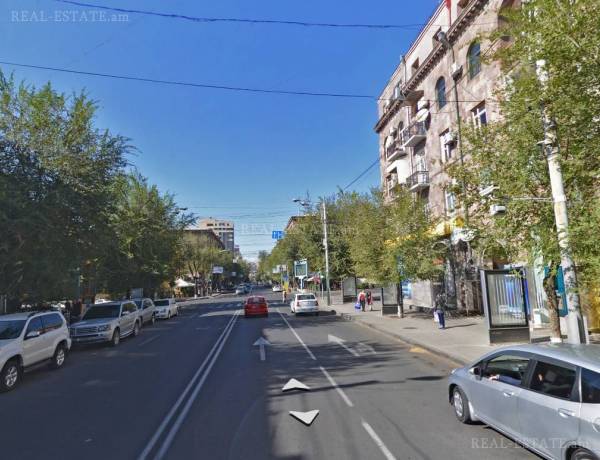 komercion-taracq/Tumanyan+St/Center/Yerevan