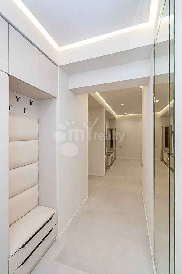 3 bedroom apartment for sale Arshakunyats Ave, Center Yerevan, 161912