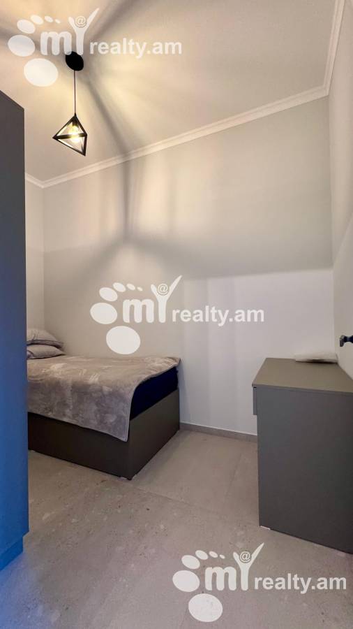 3 bedroom apartment for sale Paronyan St, Center Yerevan, 156576