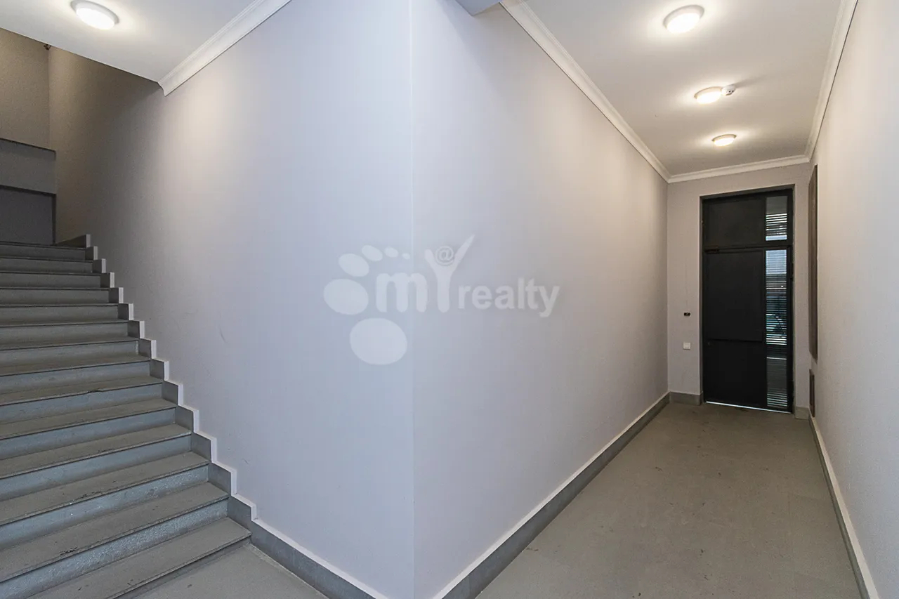 Commercial property for sale Davtashen 4 district, Davtashen Yerevan, 159871