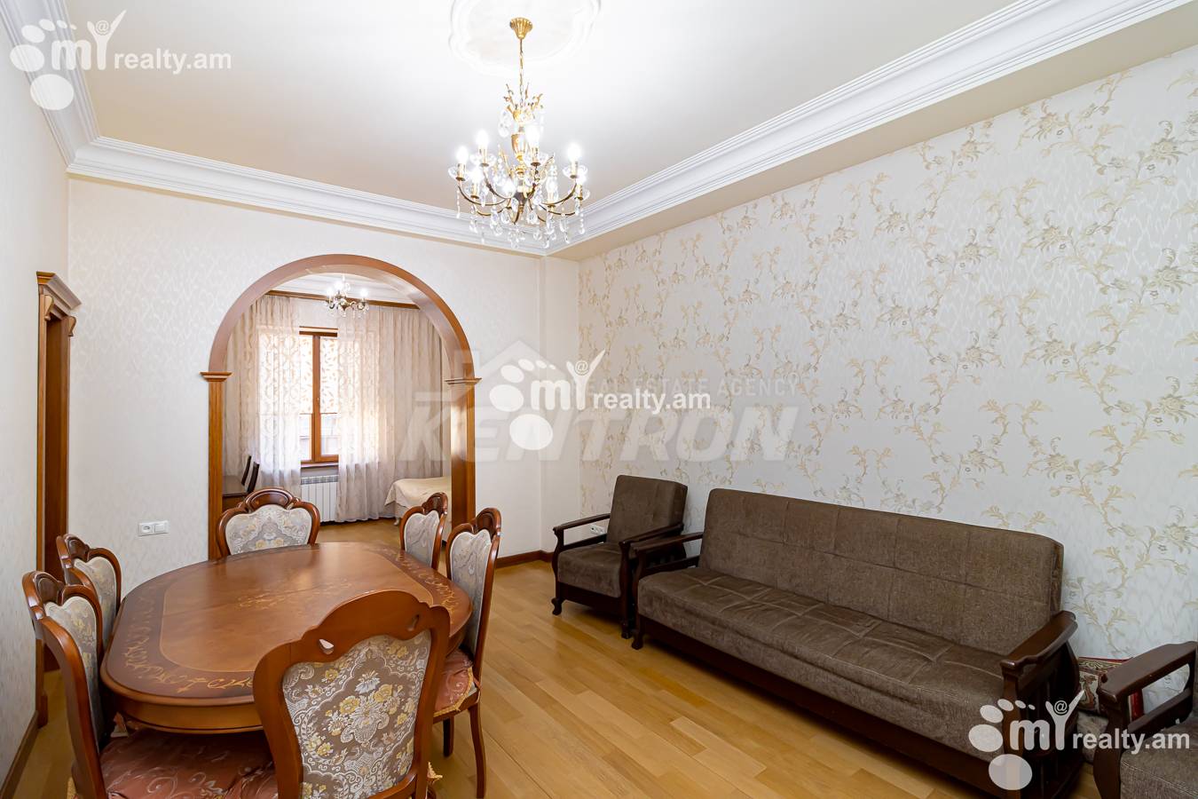 3 bedroom apartment for sale خیابان کاجازنونی, مرکز شهر ایروان, 153643