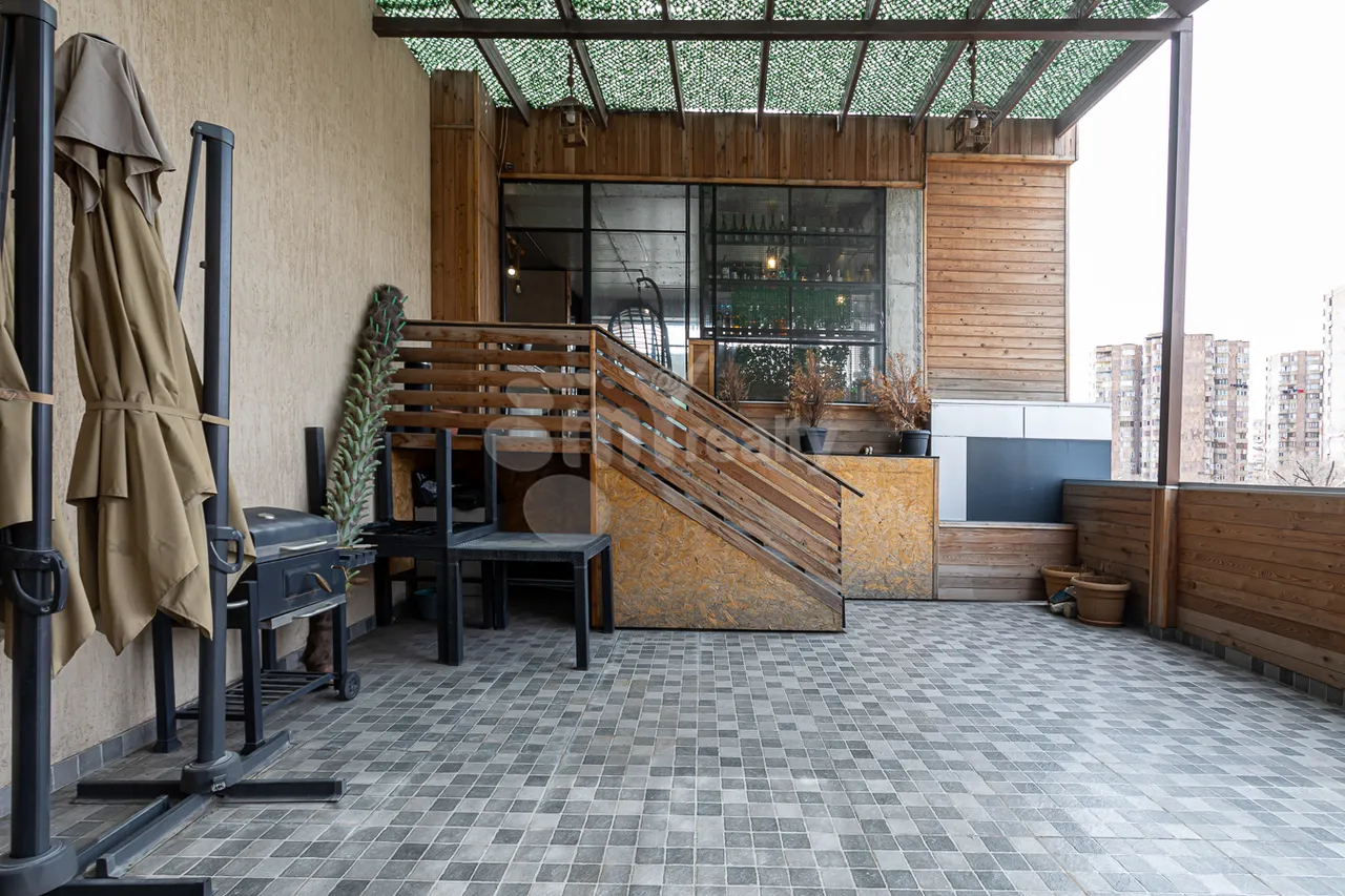 Commercial property for sale Bashinjaxyan St, Adshapnjak Yerevan, 160011