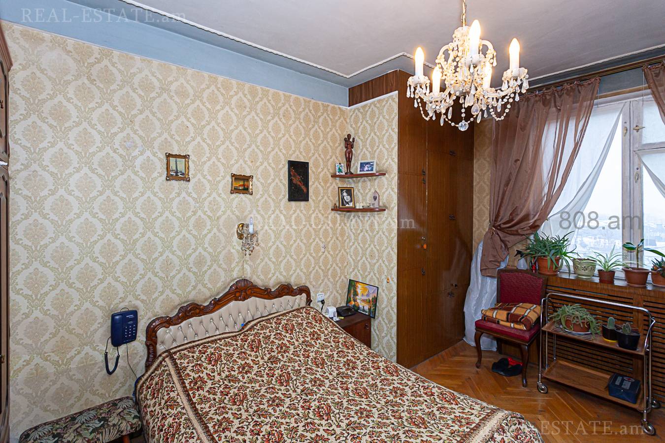 Купить 3 комнатную квартиру Налбандян ул, Центр Ереван, 128744