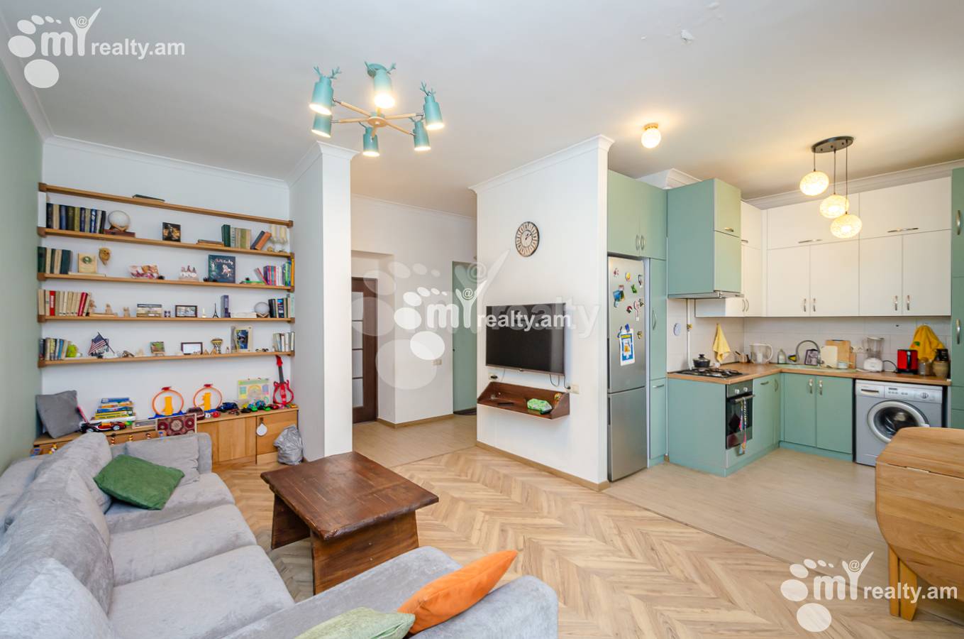 2 bedroom apartment for sale خیابان ماشتوتس, مرکز شهر ایروان, 153155