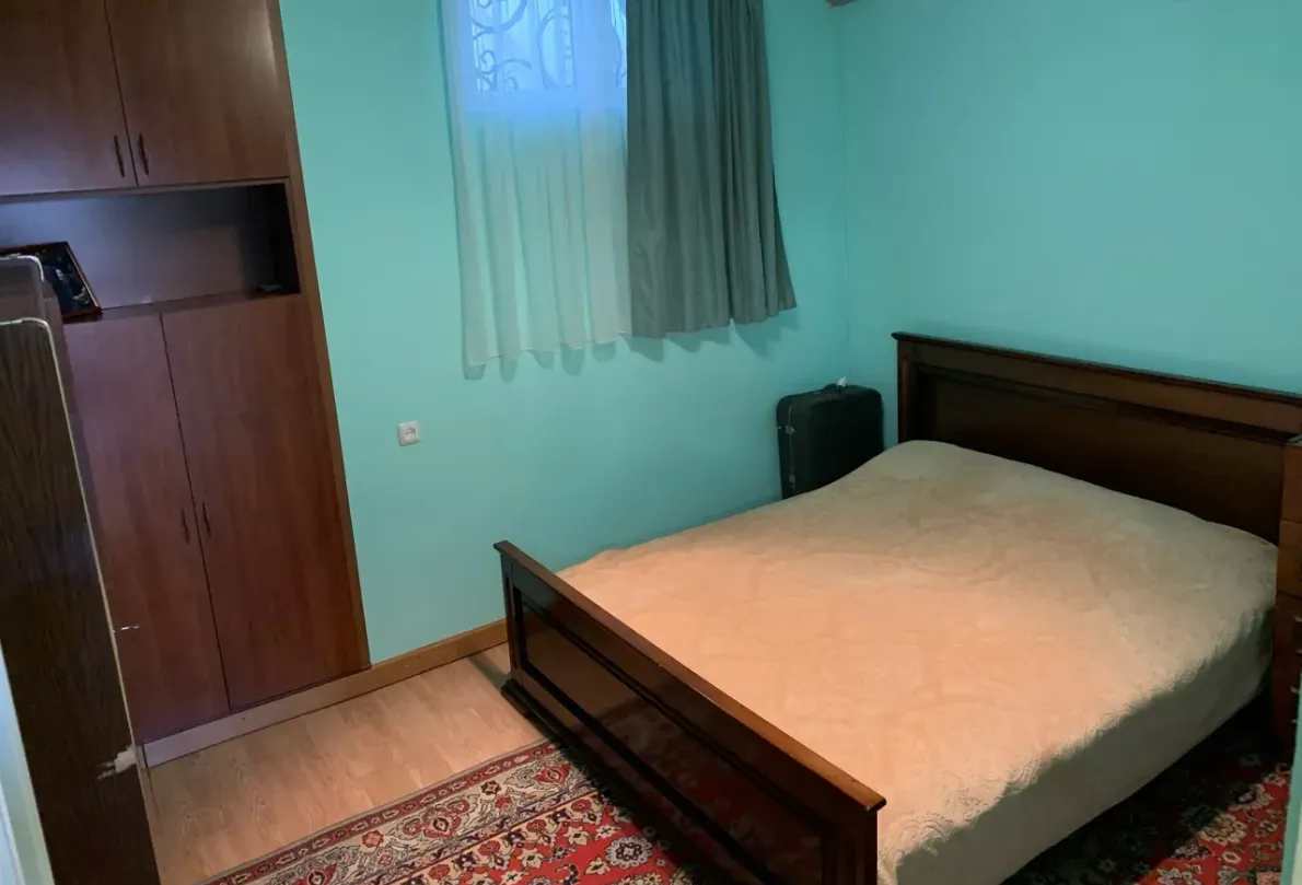 3 bedroom apartment for sale Khanjyan St, Center Yerevan, 161972