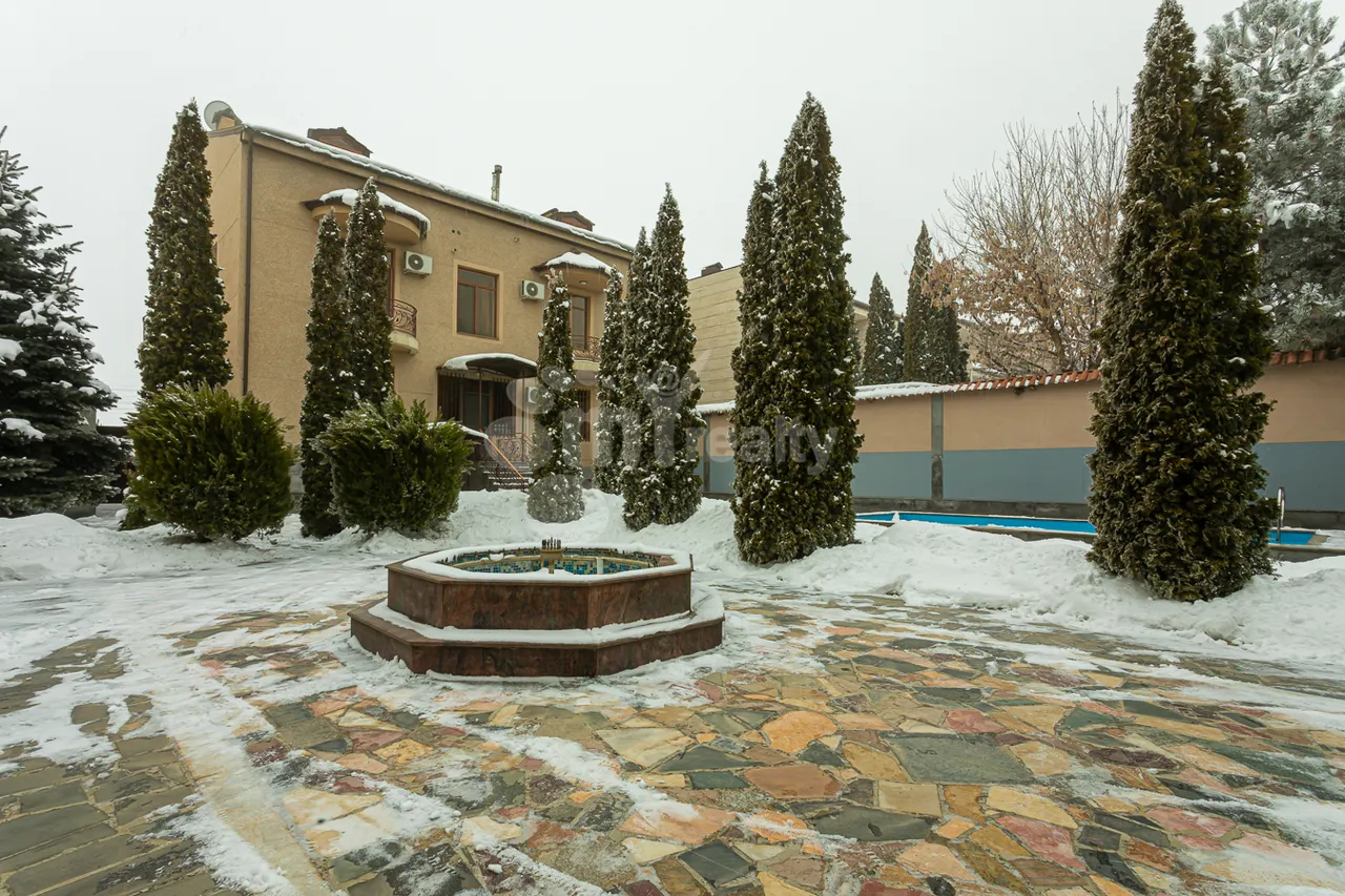 House for rent Tsarav Aghbyur St, Avan Yerevan, 159140